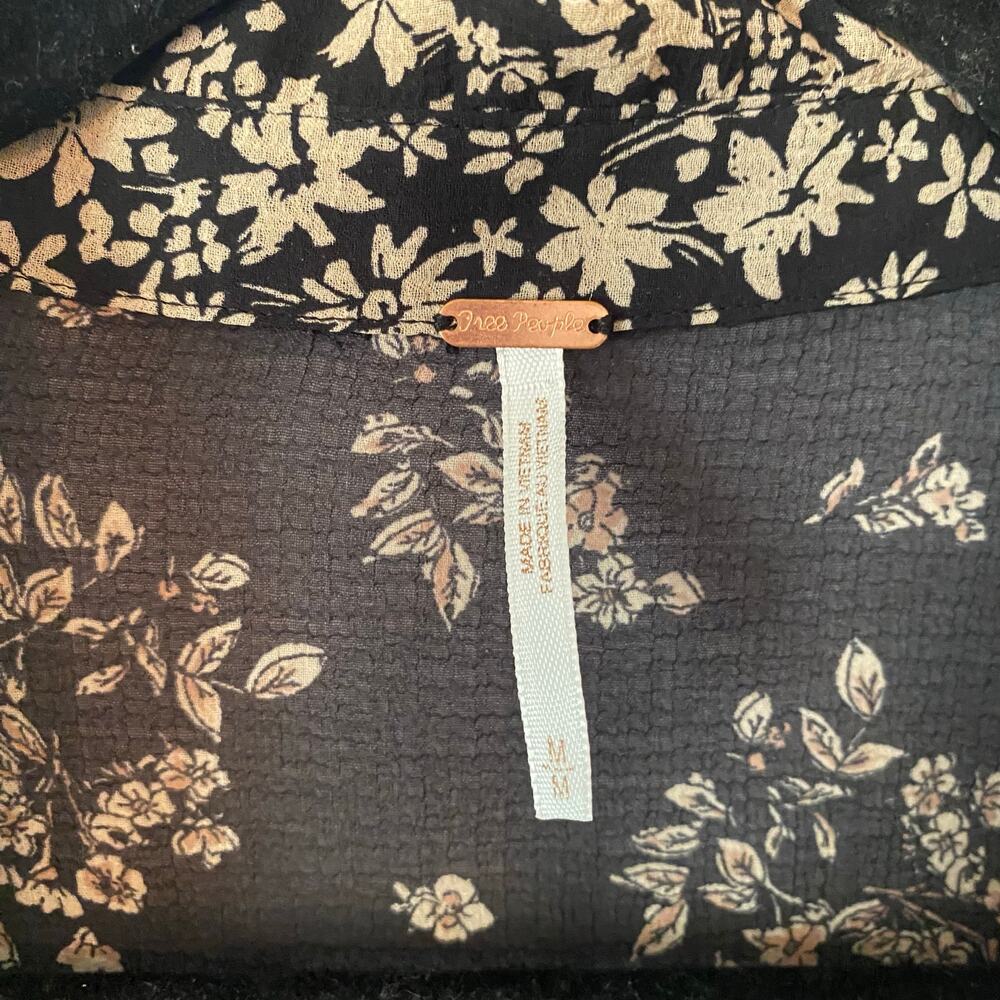 Free People Black Tan Floral Whimsygoth Sheer Button Down Blouse Women's Medium - Picture 3 of 10